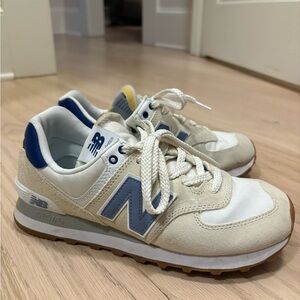 New Balance Women’s Beige and Blue Sneakers
